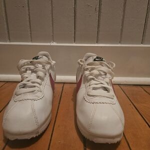 Nike Tri-Color Runners